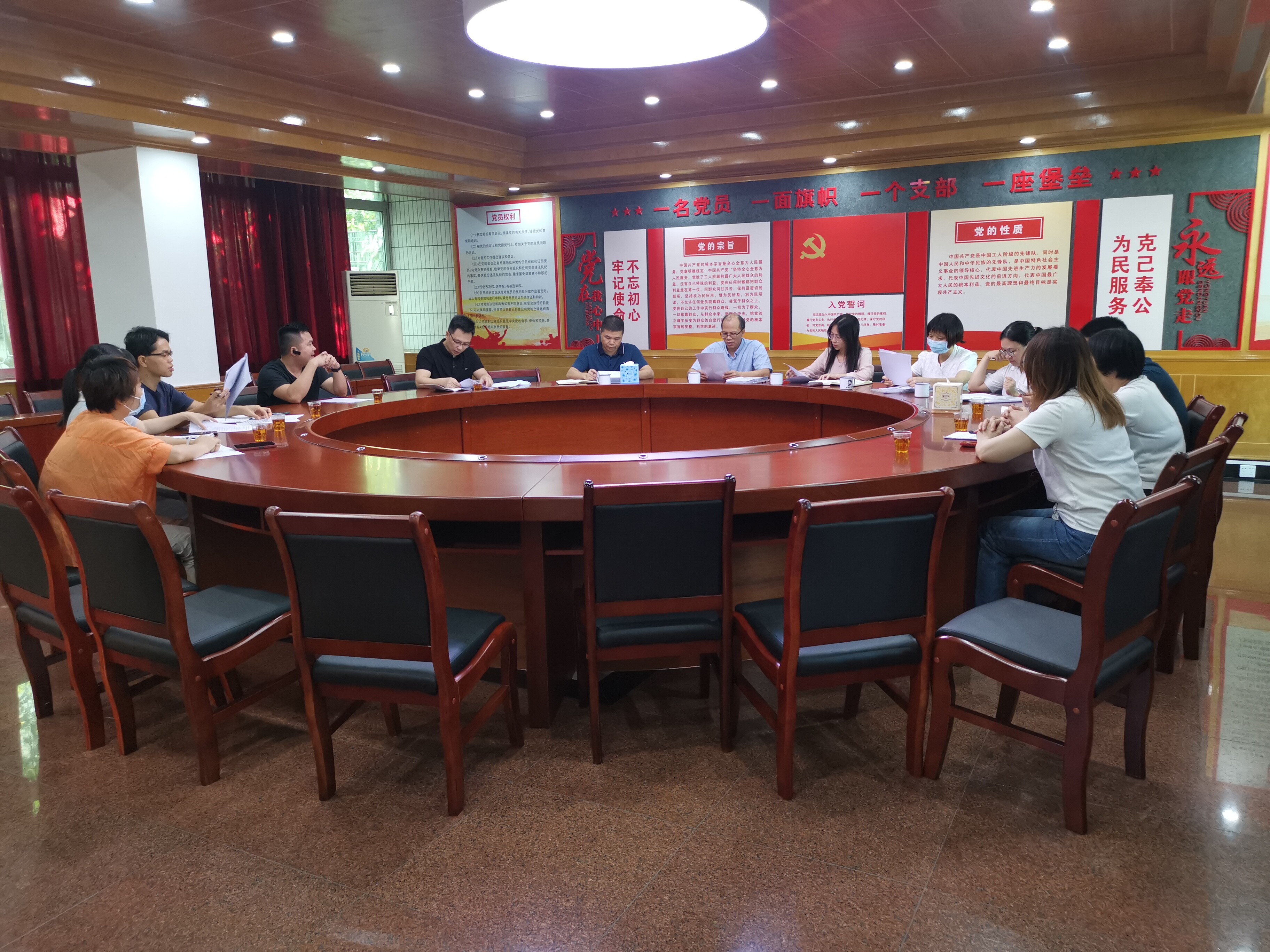    助推营商环境优化 ——澳洲幸运8(中国)开奖记录查询站
交通运输局开展“纵深推进数字政府建设，加快政务服务效能提升”专题调研活动_2